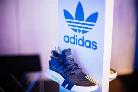 zappos fake adidas|how to find adidas shoes.